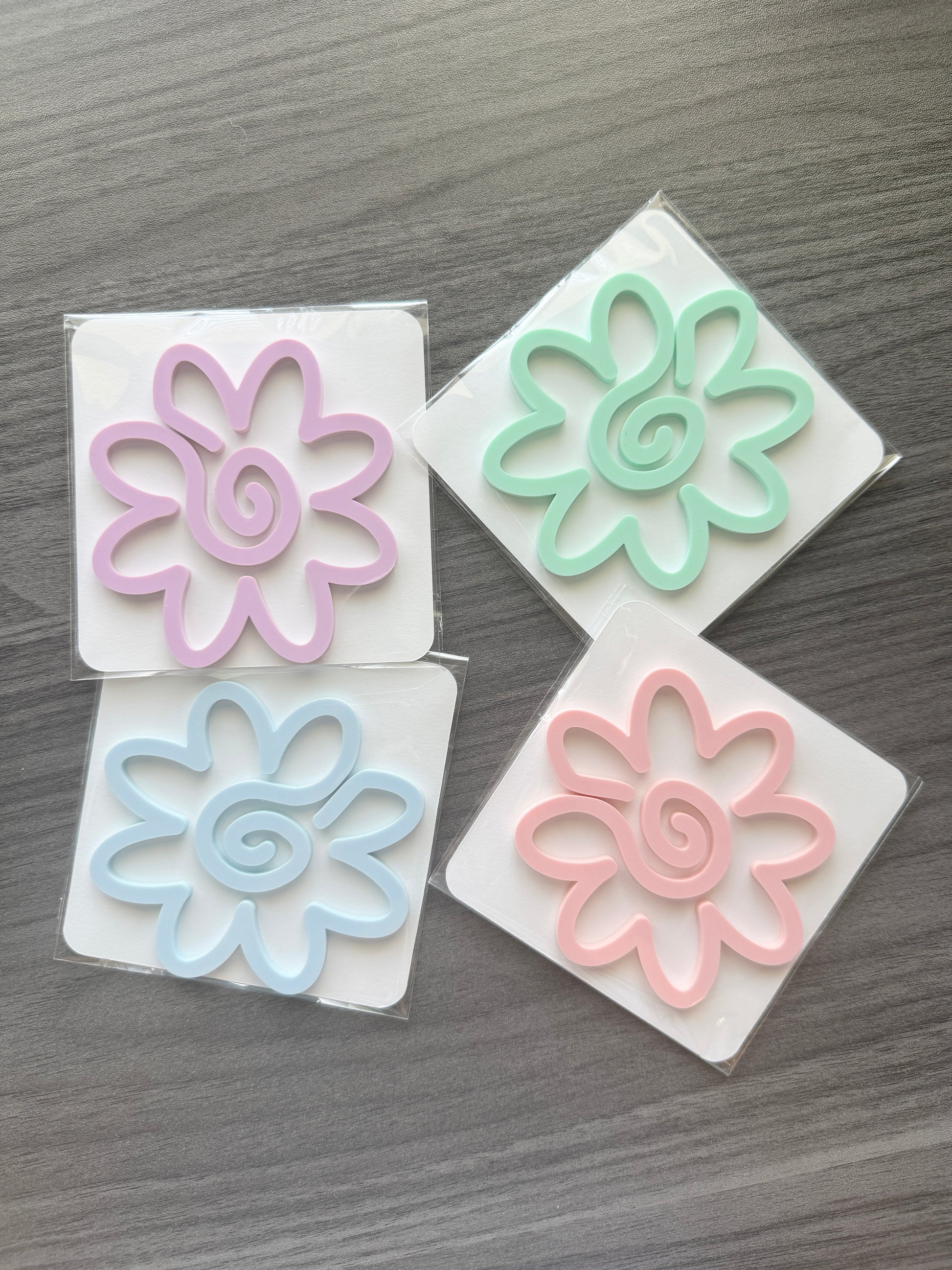 Pastel Paper Clips